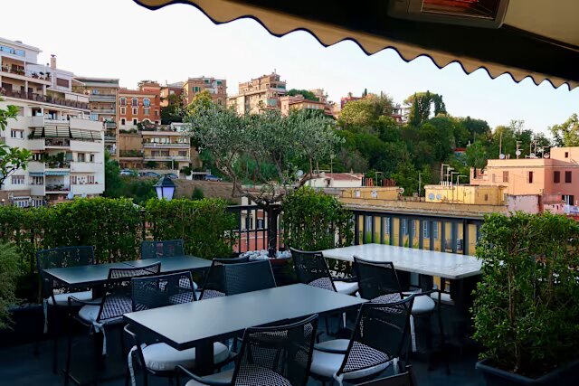 Terrazza con vista su Trastevere